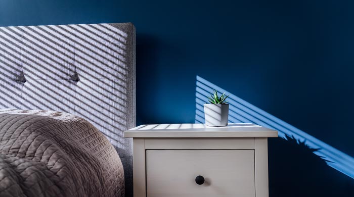 Nightstand/Bed table