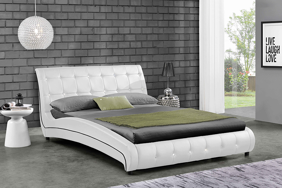 1144 Solid wood structure Diamond decoration Upholstered Bed