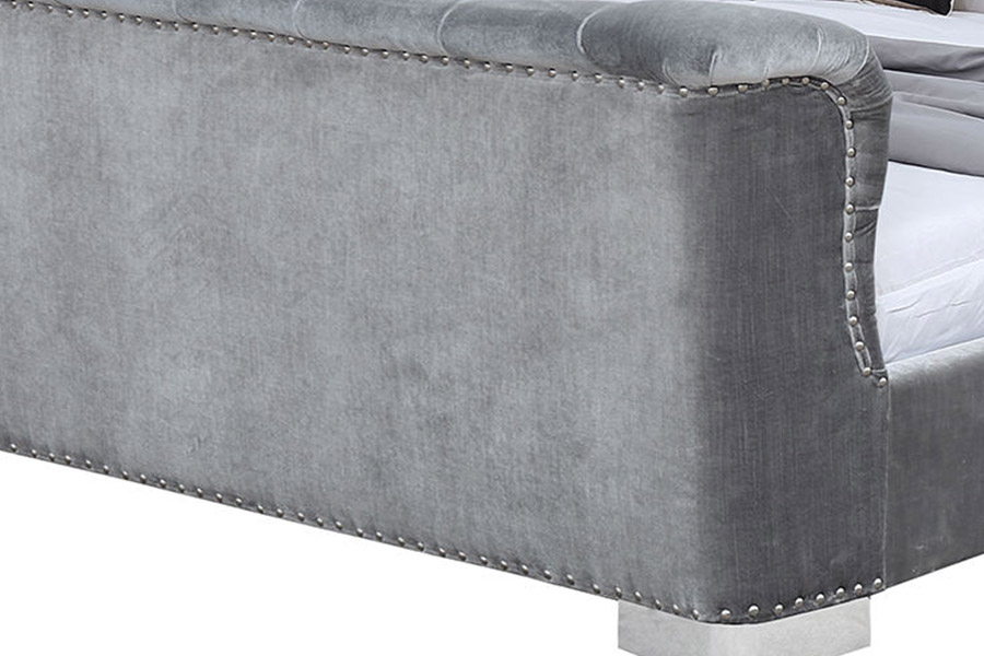 1402 Tufted Headboard Soft Wooden Slats Upholstered Bed