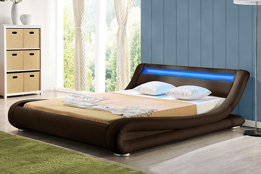 1881 Modern Fabric Upholstered Bed